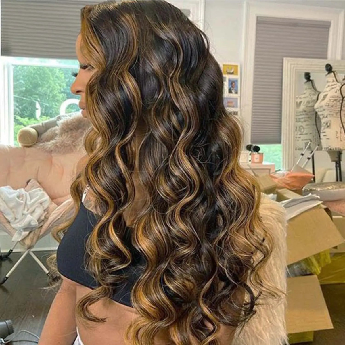 Lace Front Naty com Mechas 55cm