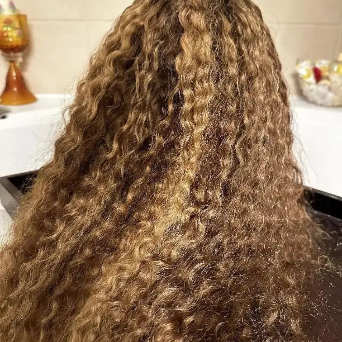 Lace Humana Cacheada Loira Tela HD Raissa - 55cm